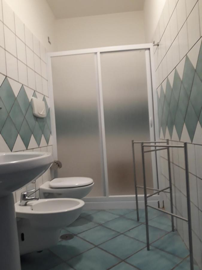 Villa In Villaggio ポルト・チェザーレオ エクステリア 写真