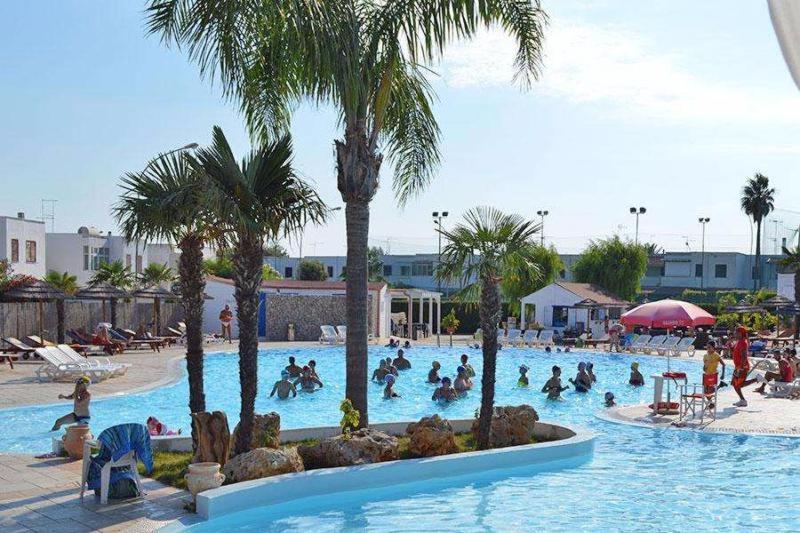 Villa In Villaggio ポルト・チェザーレオ エクステリア 写真